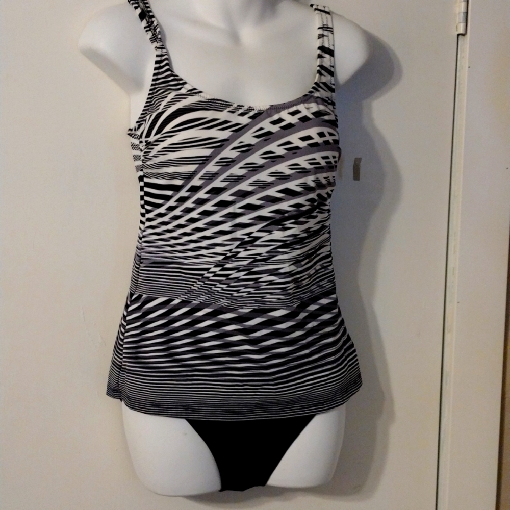 Gotex Essential Bathing suit size 10